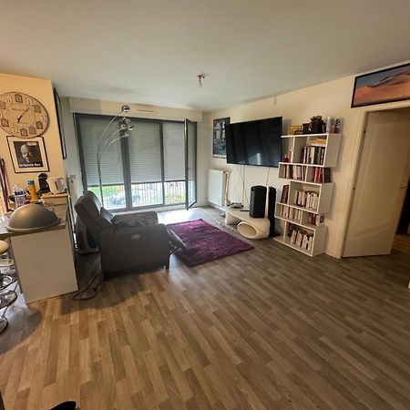 Jolie Chambre A Nanterre Prefecture Proche La Defense Arena Campus Sncf Et Paris エクステリア 写真