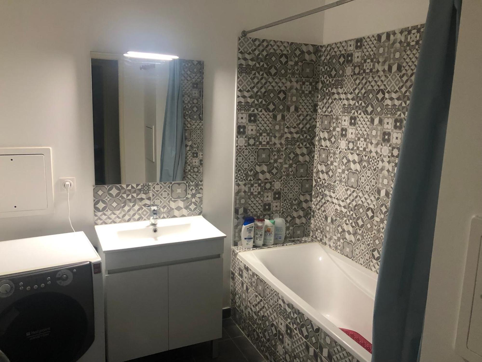 Jolie Chambre A Nanterre Prefecture Proche La Defense Arena Campus Sncf Et Paris エクステリア 写真
